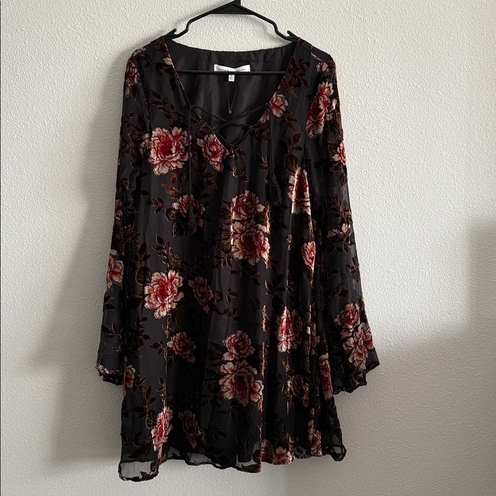 Cupcakes and Cashmere Sheer Floral Velvet Burnout Dress – Size L